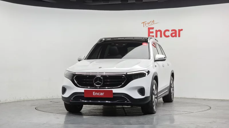 Mercedes-Benz EQB