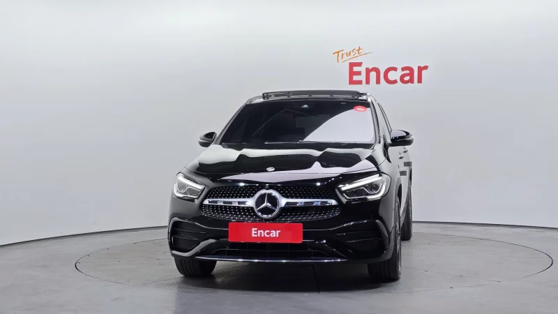 Mercedes-Benz GLA-Class