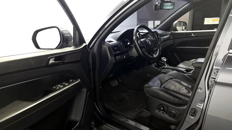 SsangYong Rexton Sports