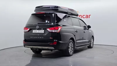 SsangYong Korando Turismo