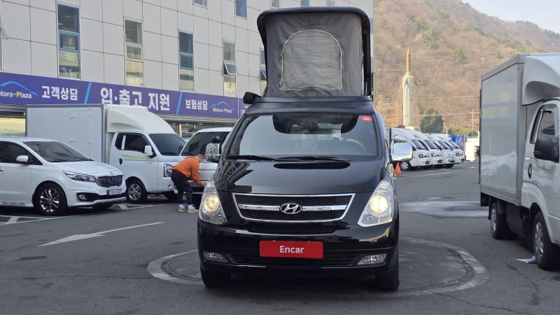 Hyundai Grand Starex