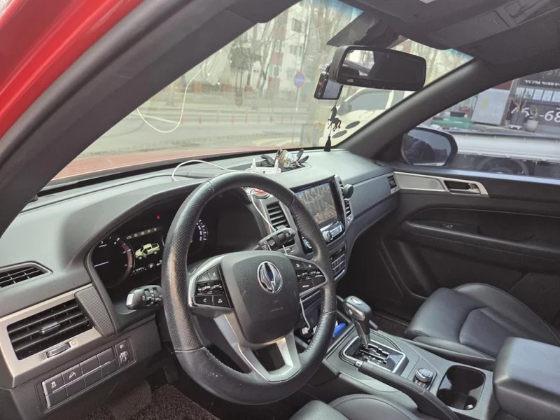 SsangYong Rexton Sports Khan