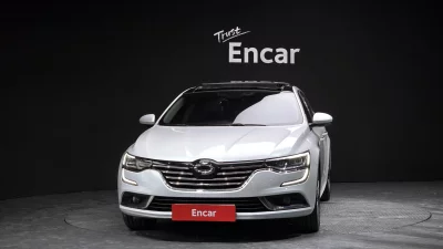 Renault SM6