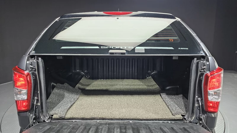 SsangYong Rexton Sports