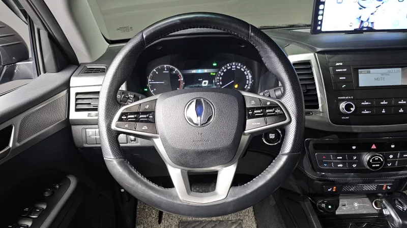 SsangYong Rexton Sports