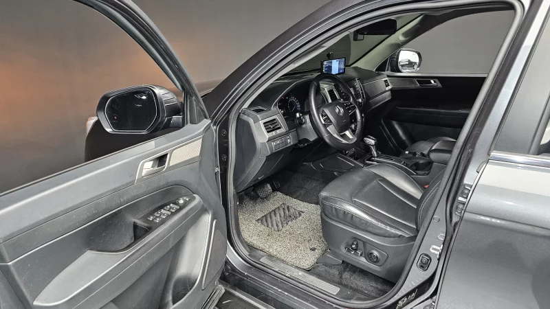 SsangYong Rexton Sports