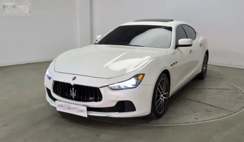 Maserati GHIBLI