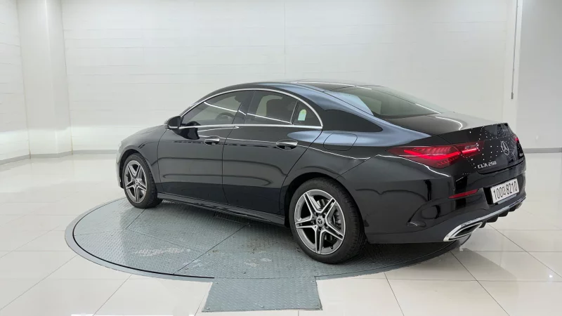 Mercedes-Benz CLA-Class