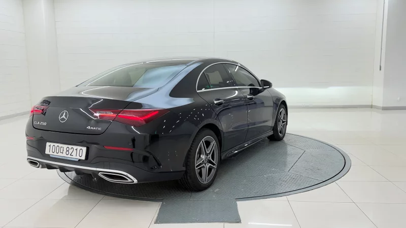 Mercedes-Benz CLA-Class