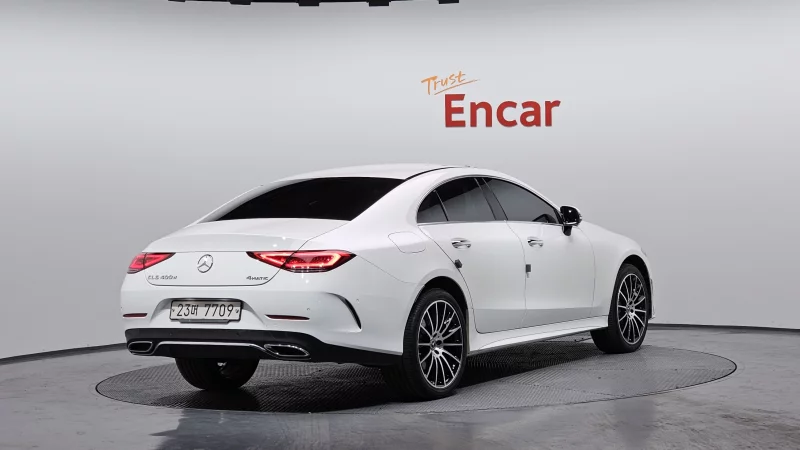 Mercedes-Benz CLS-Class