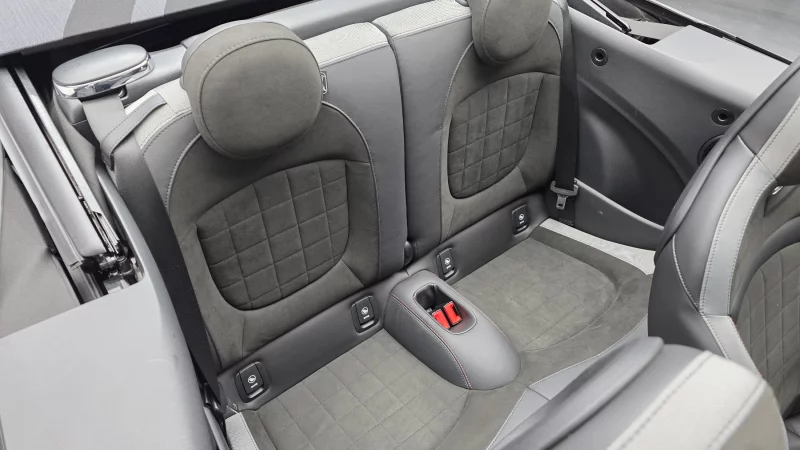 MINI Cooper Convertible