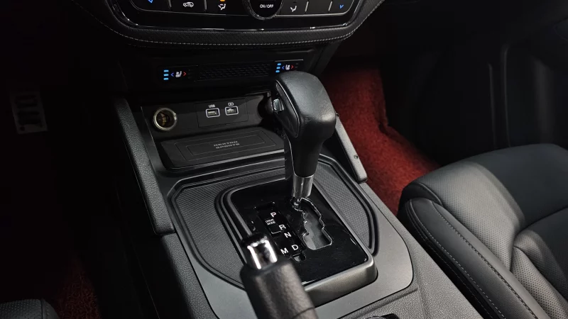 SsangYong Rexton Sports Khan