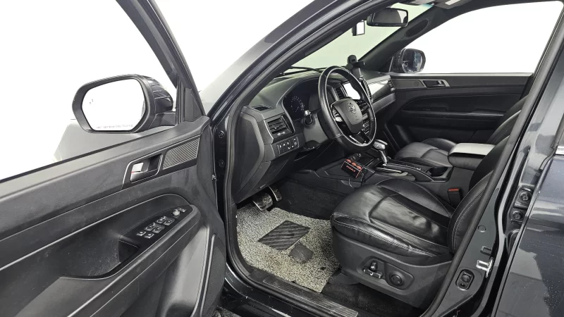 SsangYong Rexton Sports Khan