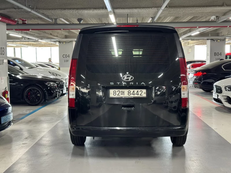 Hyundai Staria