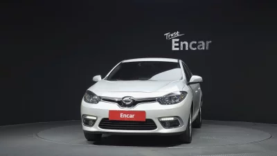 Renault SM3