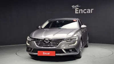 Renault SM6