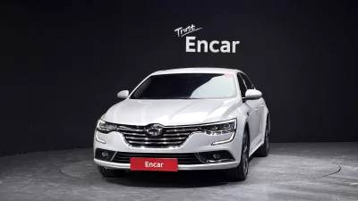 Renault SM6