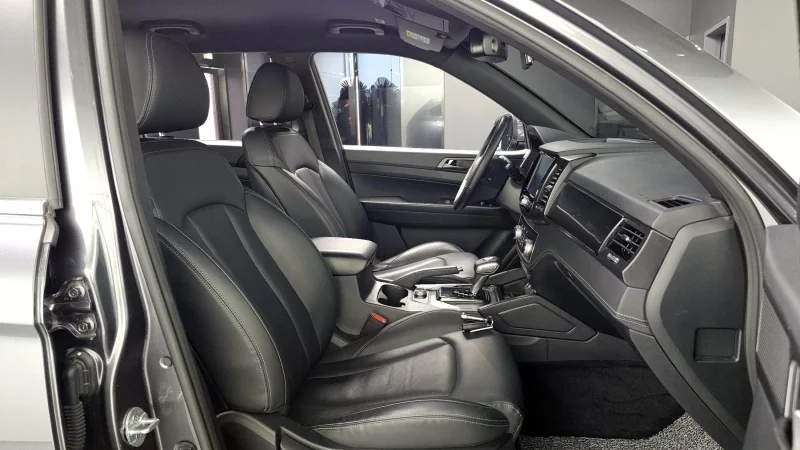 SsangYong Rexton Sports