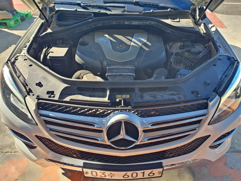 Mercedes-Benz GLE-Class