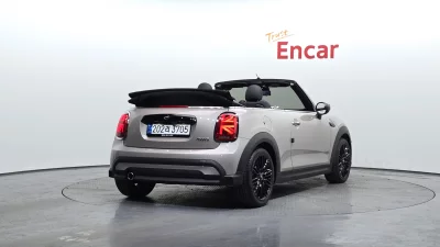 MINI Cooper Convertible