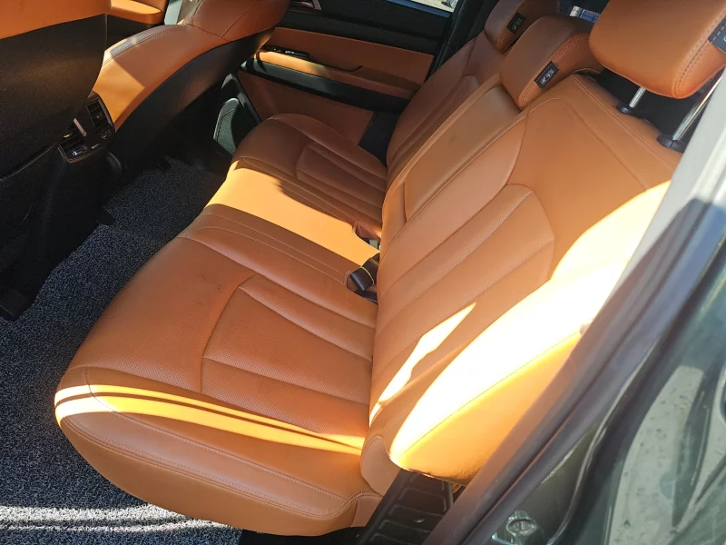 SsangYong Rexton Sports Khan