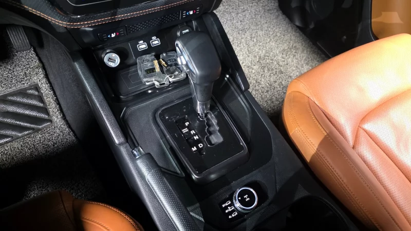 SsangYong Rexton Sports Khan