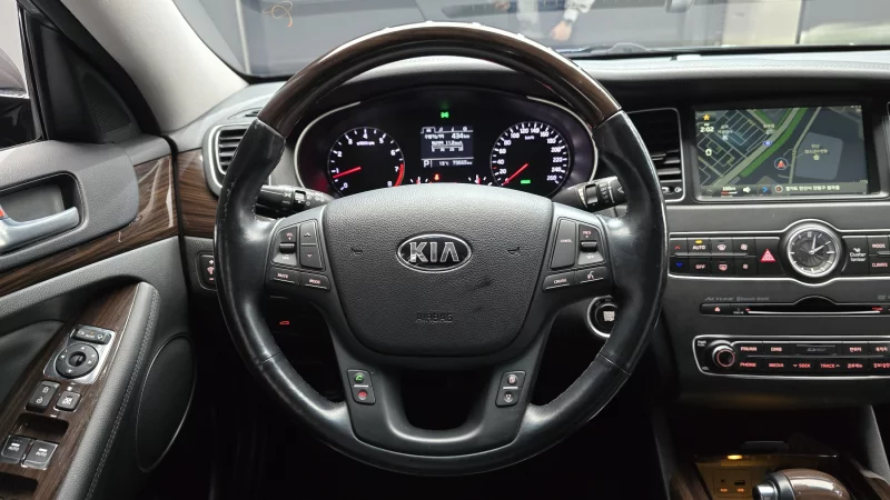 Kia K7