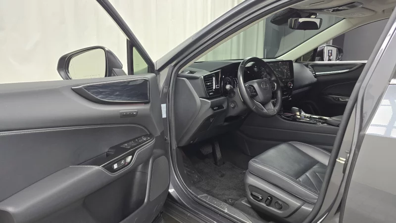 Lexus NX350h