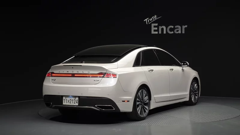 Lincoln MKZ