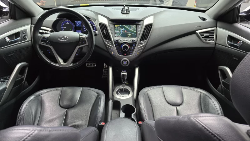 Hyundai Veloster