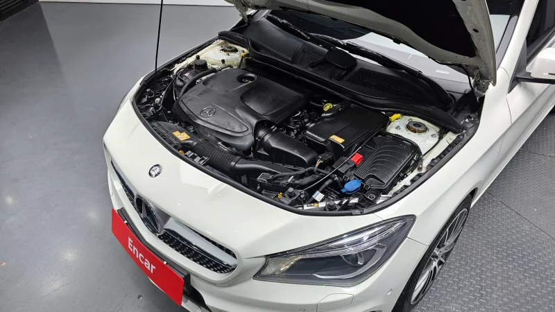 Mercedes-Benz CLA-Class