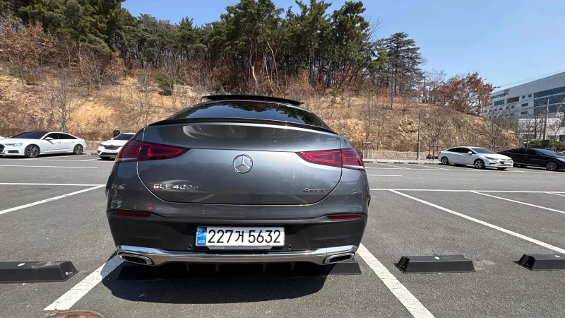 Mercedes-Benz GLE-Class