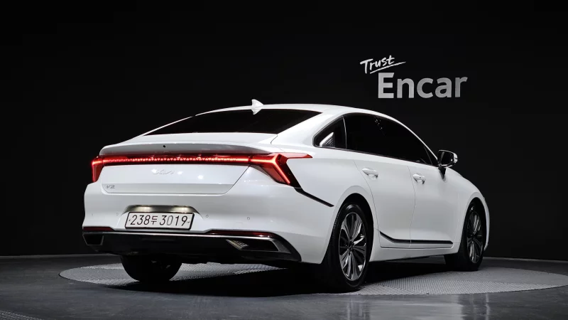 Kia K8