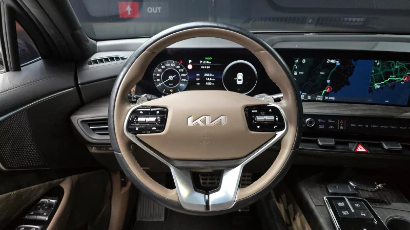 Kia K8