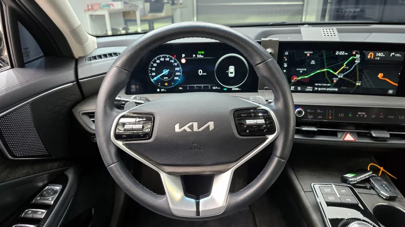 Kia K8