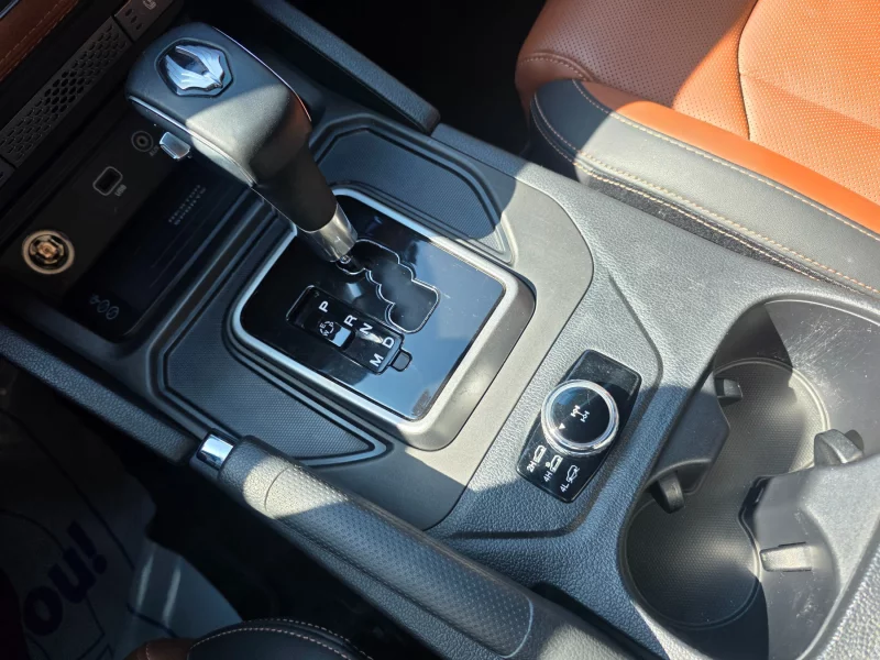 SsangYong Rexton Sports