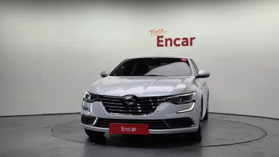 Renault SM6