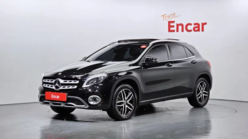 Mercedes-Benz GLA-Class