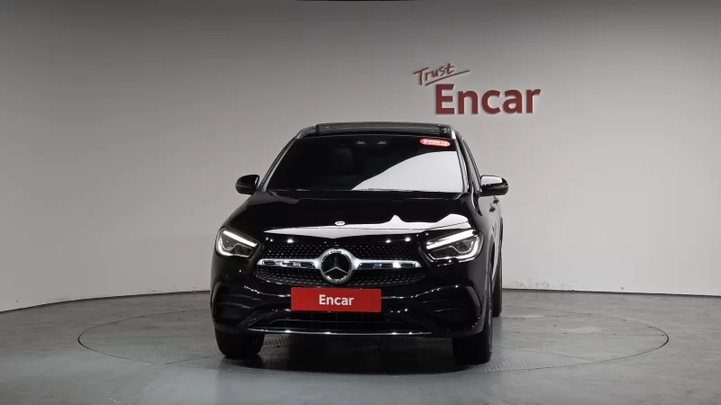 Mercedes-Benz GLA-Class