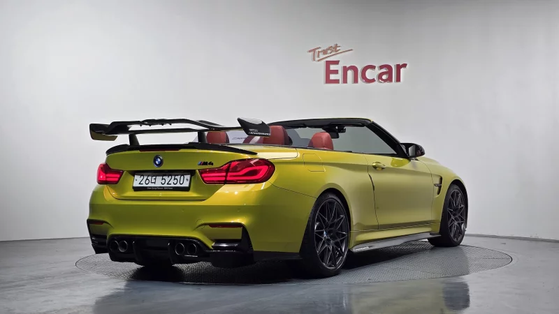 BMW M4