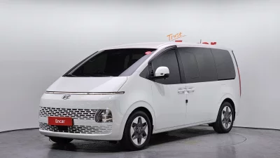 Hyundai Staria