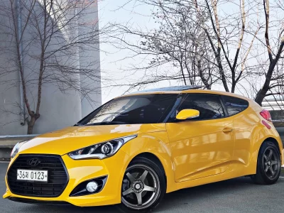Hyundai Veloster
