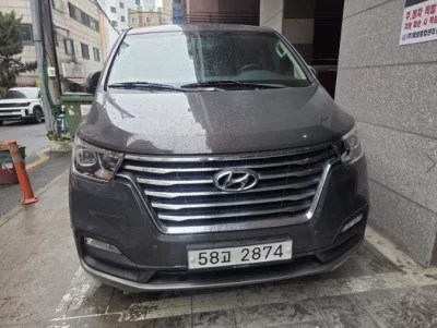 Hyundai Grand Starex