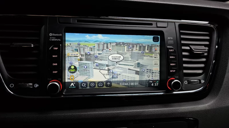 Kia Carnival