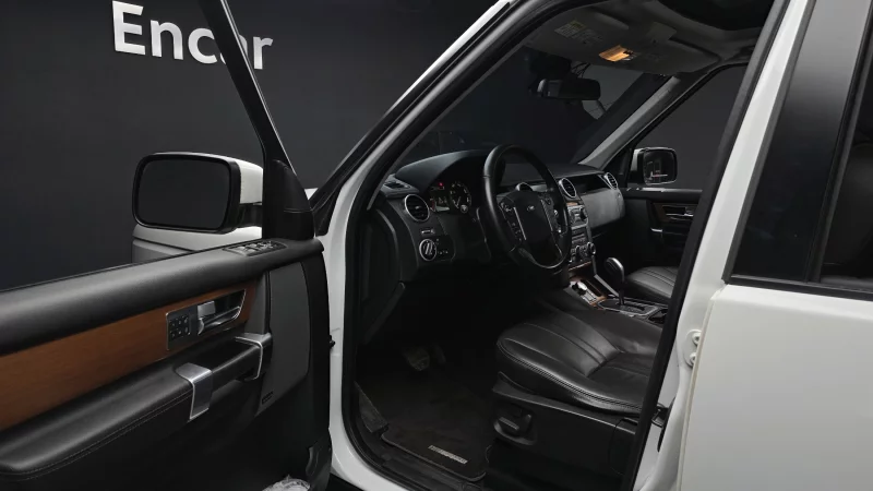 Land Rover DISCOVERY