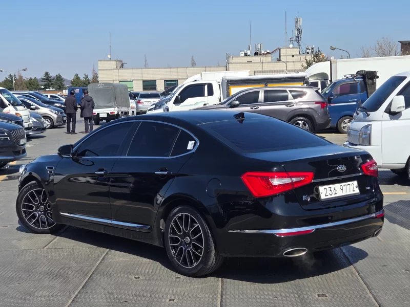 Kia K7