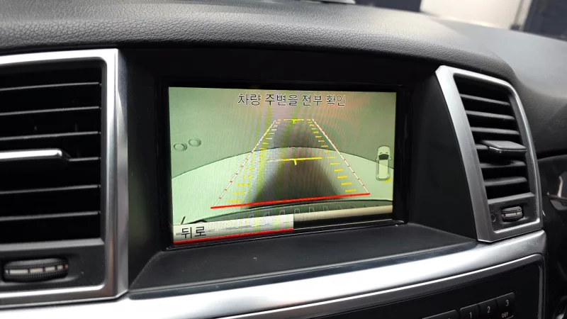 Mercedes-Benz M-class