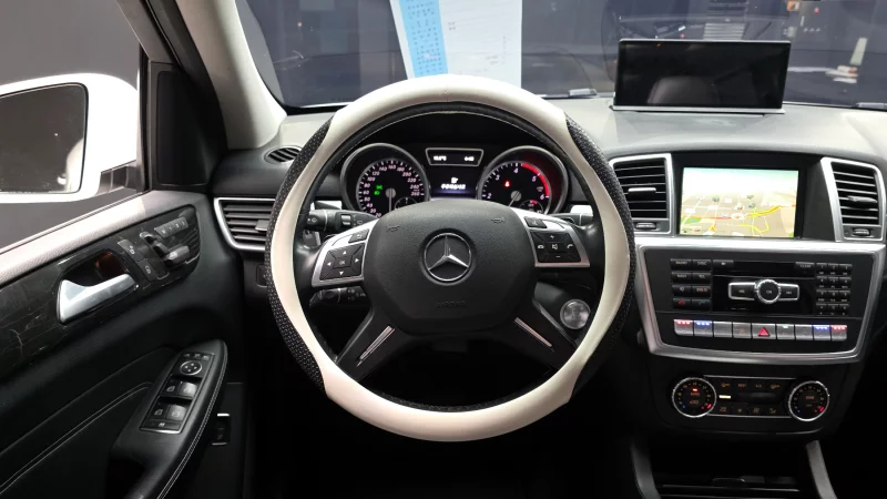 Mercedes-Benz M-class