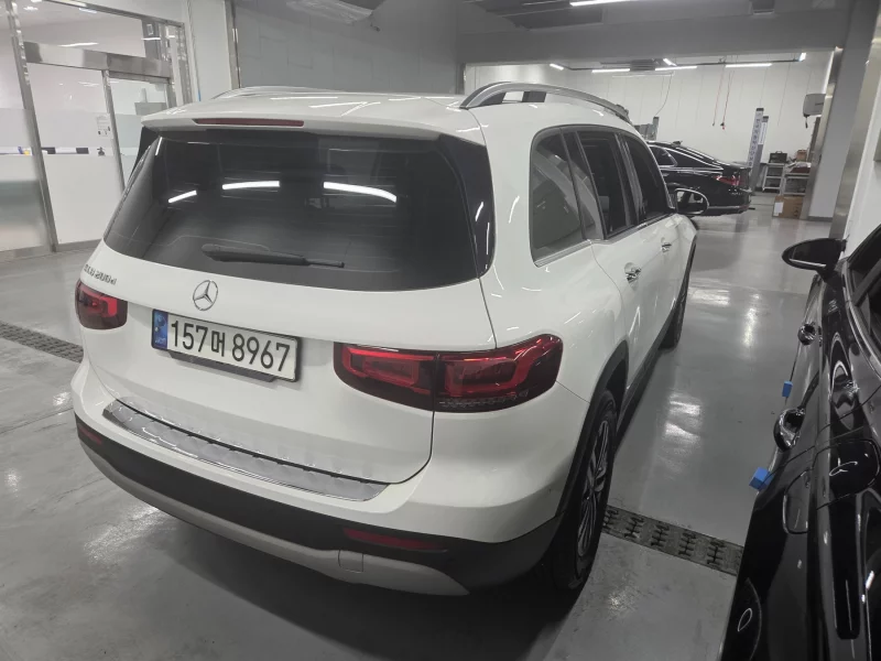 Mercedes-Benz GLB-Class