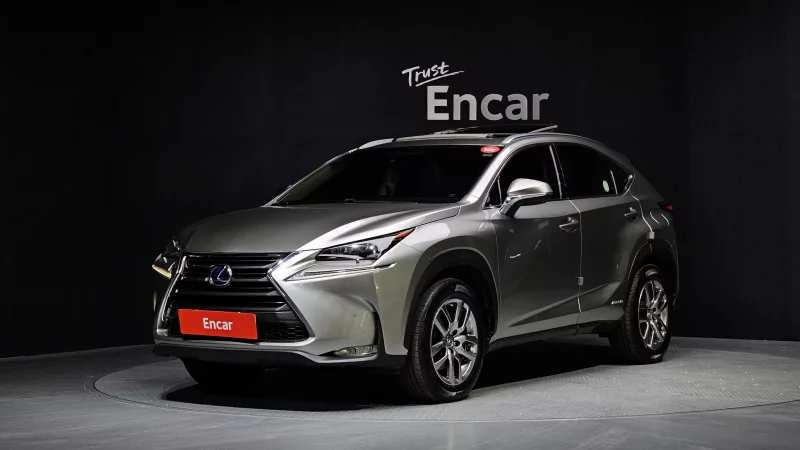 Lexus NX300h